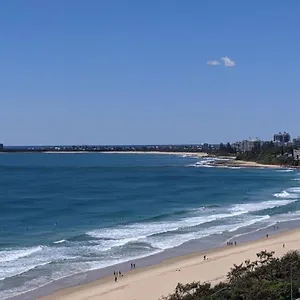 https://beachfront-towers-maroochydore.queenslandhotels.net